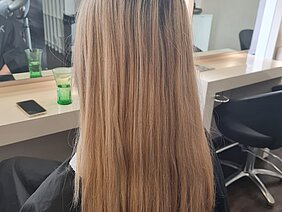 Ansatz Blondierung 13